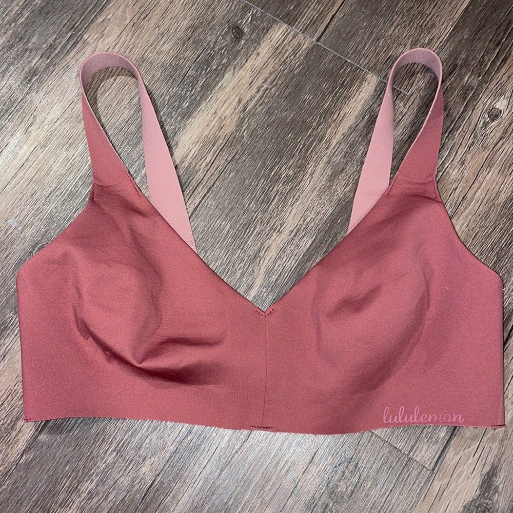 Lululemon bra size 32C. Mauve/dark pink color.